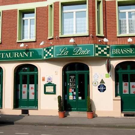 Hotel De La Paix Albert Buitenkant foto